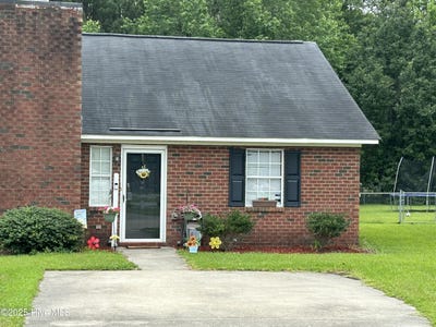 /international/us/1404-angels-end-greenville-nc-110099772576/