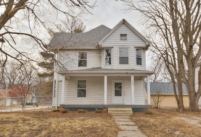 /international/us/803-grand-avenue-ames-ia-110105777799/