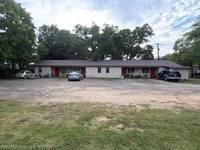 /international/us/359-e-5th-st-waldron-ar-110110193212/