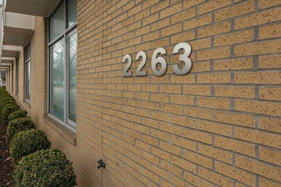 /international/us/2263-young-ave-memphis-tn-110106322995/