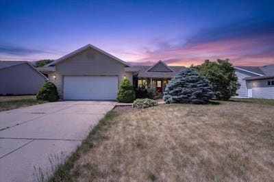 /international/us/3794-canvasback-drive-janesville-wi-110108818390/