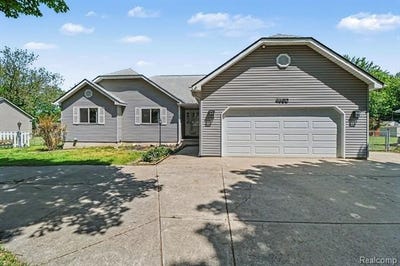 /international/us/4660-woodhull-drive-independence-twp-mi-110108542348/