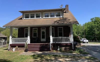 /international/us/1825-needham-drive-victoria-va-110105639609/