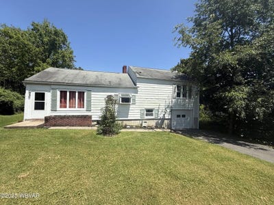 /international/us/42-green-hill-drive-lock-haven-pa-110101094231/