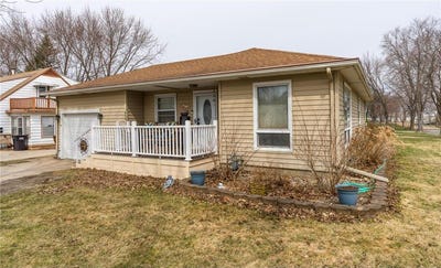 /international/us/415-e-hawthorne-street-albert-lea-mn-110107209076/
