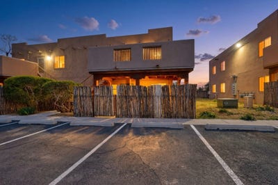 /international/us/3300-rufina-santa-fe-nm-110107278042/