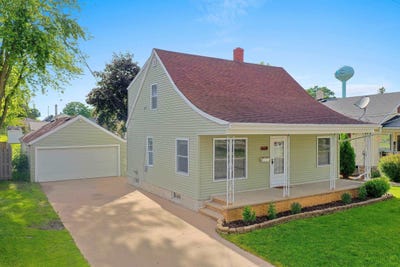 /international/us/919-madison-street-little-chute-wi-110108955259/
