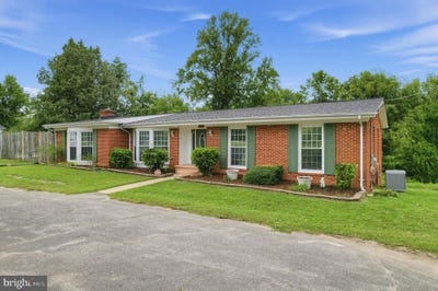 /international/us/9430-solomons-island-road-owings-md-110110228301/