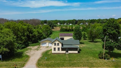 /international/us/7466-state-road-91-omro-wi-110108717612/