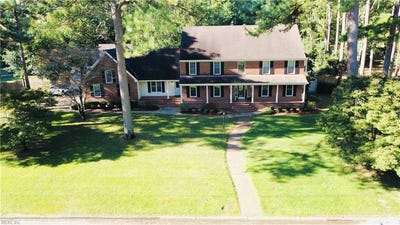/international/us/4109-roenker-lane-virginia-beach-va-110120551030/