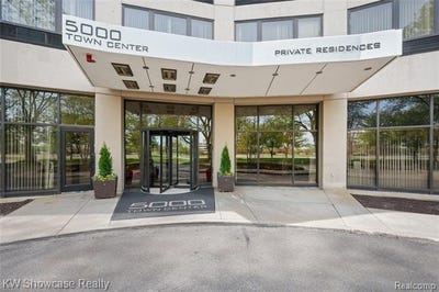/international/us/5000-town-center-southfield-mi-110107991939/