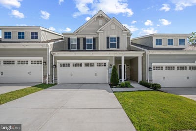 /international/us/2812-town-view-circle-new-windsor-md-110108543933/