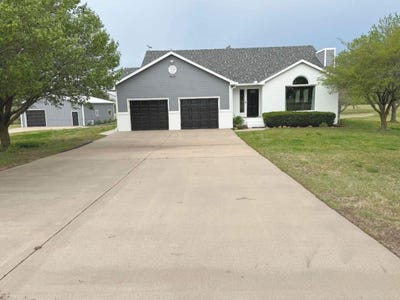 /international/us/235-n-tyler-rd-wellington-ks-110106230194/