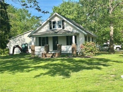 /international/us/422-n-center-street-lagrange-oh-110108225717/