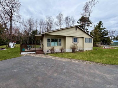/international/us/13926-jurmu-road-baraga-mi-110107827124/