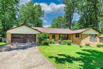 /international/us/809-columbia-avenue-mountain-home-ar-110109025055/