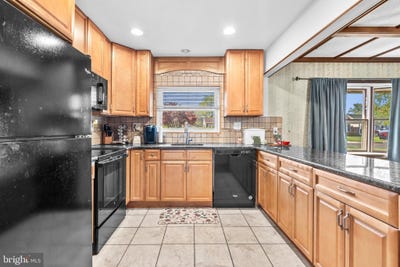 /international/us/58-nearwood-lane-levittown-pa-110107209057/