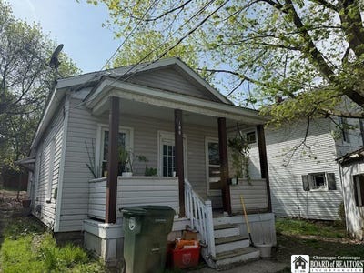 /international/us/106-hazzard-street-jamestown-ny-110108773902/
