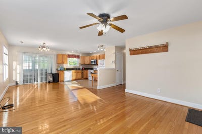 /international/us/621-a-wolfe-st-fredericksburg-va-110109101614/