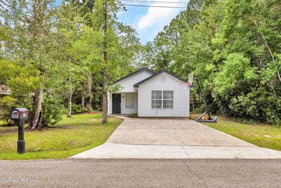 /international/us/805-herlihy-street-waveland-ms-110100187089/?lang=id