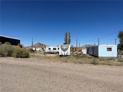 /international/us/711-e-crook-avenue-goldfield-nv-110094765549/