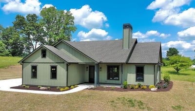 /international/us/100-redridge-road-morganton-ga-110107953943/