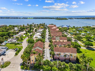 /international/us/105-harbors-way-boynton-beach-fl-110101013358/