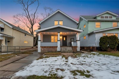 /international/us/3301-w-122nd-street-cleveland-oh-110105799902/
