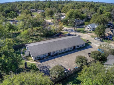 /international/us/214-locust-street-s-sulphur-springs-tx-110107224433/