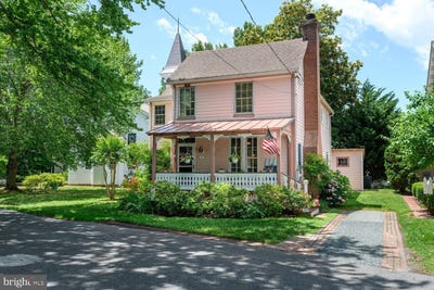 /international/us/228-south-street-oxford-md-110108957145/