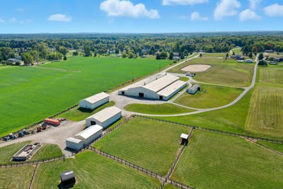 /international/us/9121-east-bristol-road-davison-mi-110102359602/