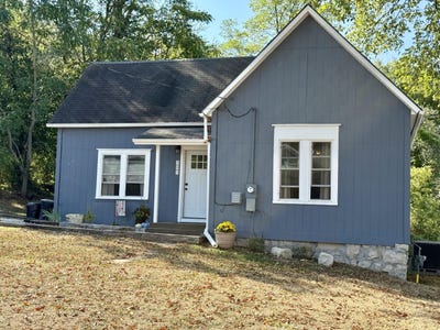 /international/us/305-e-webster-avenue-ava-mo-110108059055/