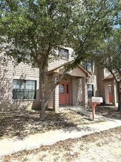 /international/us/603-e-8th-street-unit-c-del-rio-tx-110107193826/