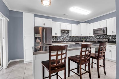 /international/us/165-grand-oaks-drive-ladson-sc-110108301922/