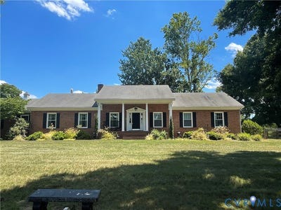 /international/us/21121-rocky-ford-road-jetersville-va-110108890789/