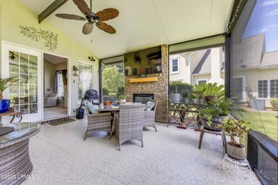 /international/us/300-persimmon-circle-hardeeville-sc-110100322972/