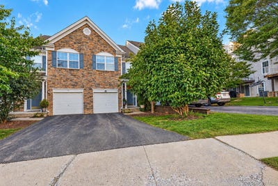 /international/us/92-barr-lane-monroe-ny-110110223001/