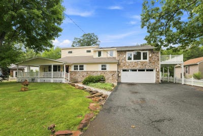 /international/us/527-goshen-road-cape-may-court-house-nj-110110126394/