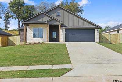 /international/us/16514-crossing-circle-lindale-tx-110110350618/
