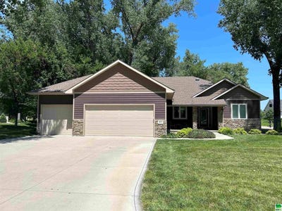 /international/us/875-e-sawgrass-trail-dakota-dunes-sd-110101013371/?lang=zh-cn