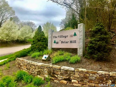 /international/us/173-briar-lane-norwich-ct-110108934898/