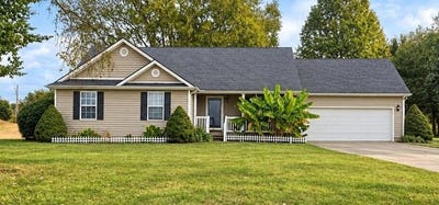 /international/us/223-ashley-camp-road-harrodsburg-ky-110120618933/