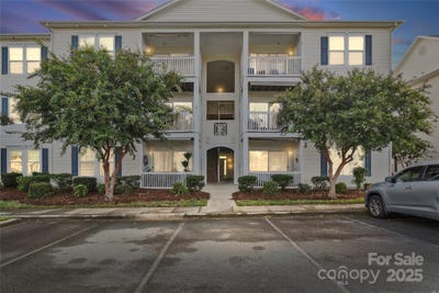 /international/us/3845-carl-parmer-drive-harrisburg-nc-110102401298/