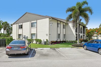 /international/us/5901-whispering-pine-way-greenacres-fl-110108913612/