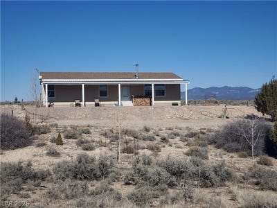/international/us/971-pinyon-pine-street-pioche-nv-110106224246/