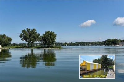 /international/us/5440-three-points-boulevard-mound-mn-110101707030/