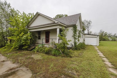 /international/us/725-w-1st-hutchinson-ks-110120121102/