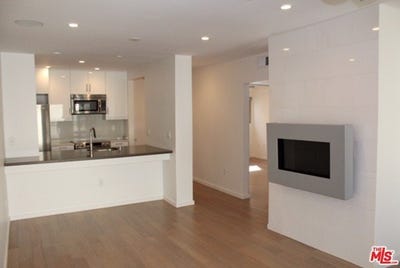 /international/us/141-s-clark-dr-west-hollywood-ca-110105711384/
