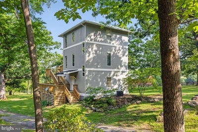 /international/us/152-lusitano-lane-middletown-va-110100529247/