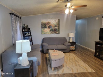 /international/us/2292-n-ironwood-drive-apache-junction-az-110101057741/?lang=en